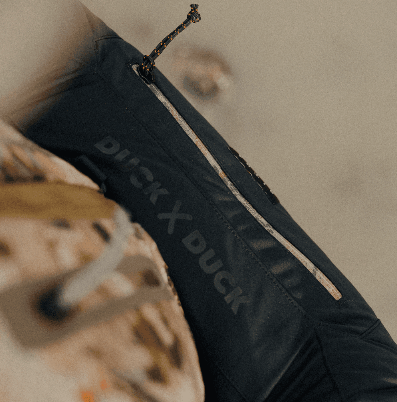 2F.7 Jetstream Insulated WS Muff