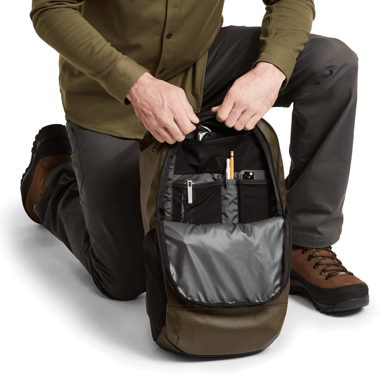 Drifter Travel Pack