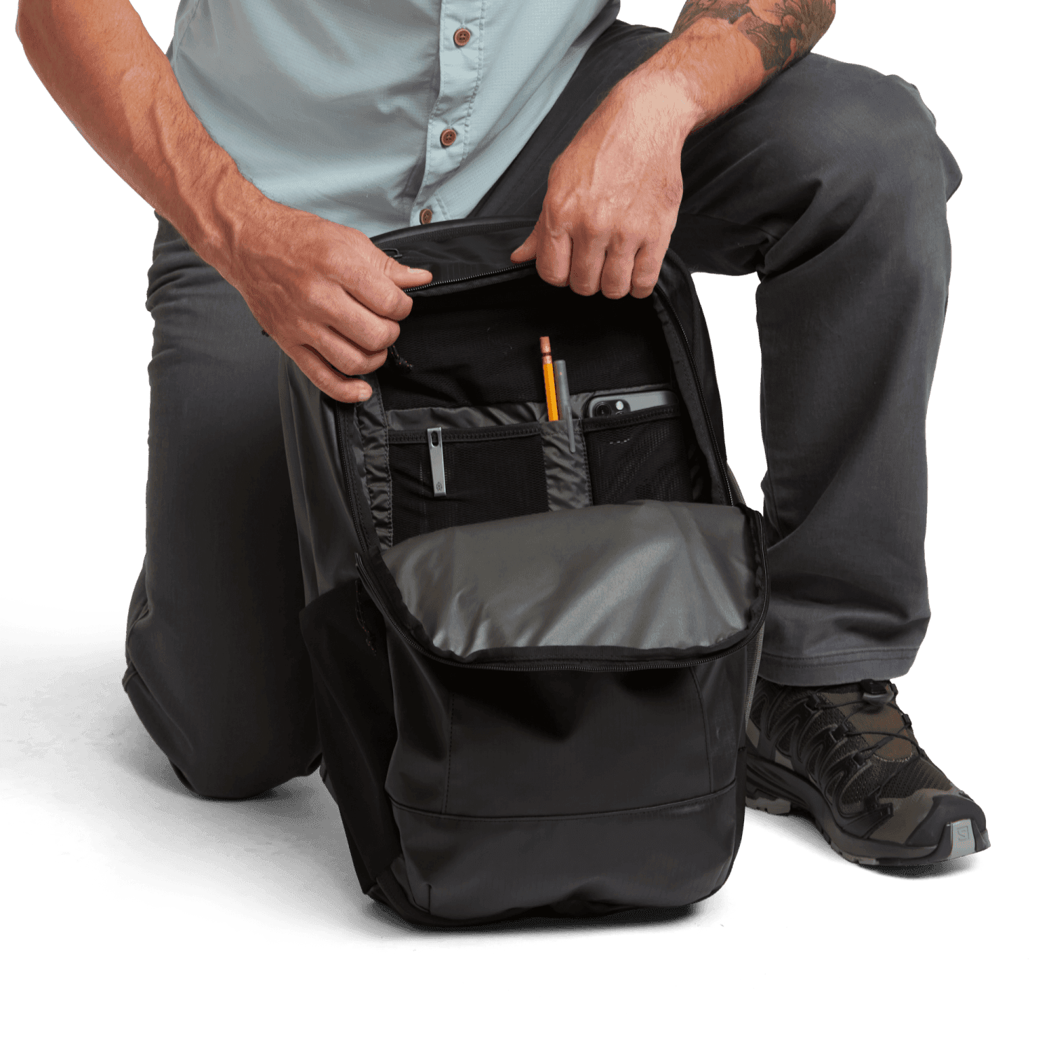 Drifter Travel Pack