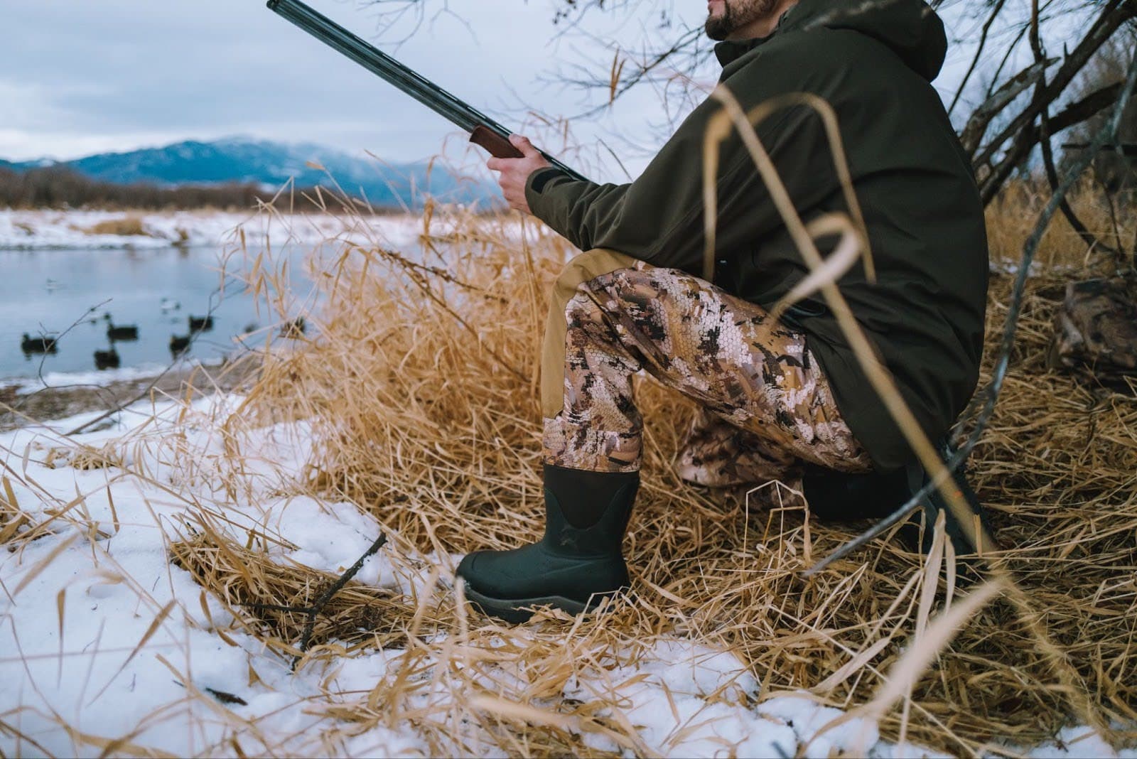 hunting-bibs-vs-waders-image-3