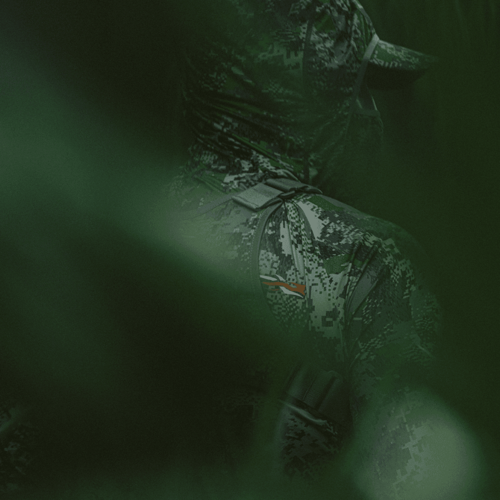 Blurred shot of Optifade Cover in the canopy | SITKA Gear