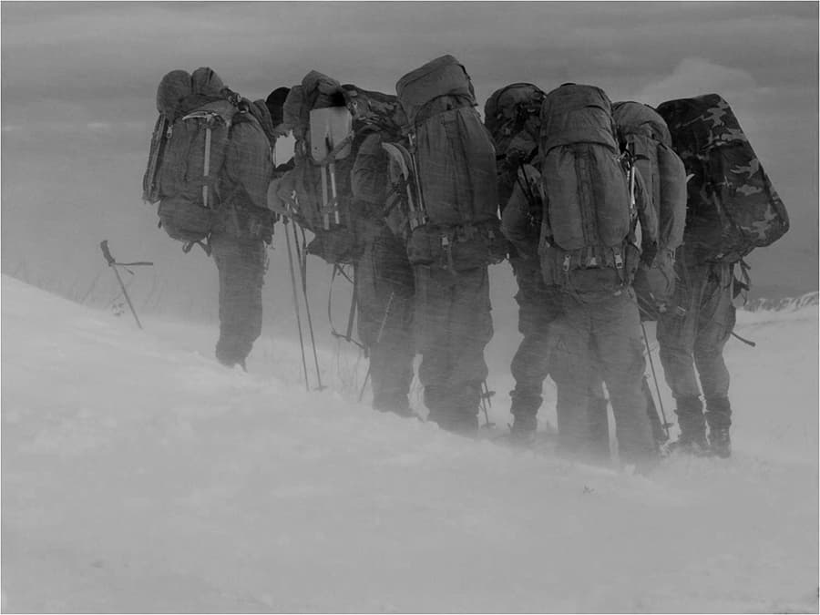 The Darkroom: A Navy SEAL Rewarming Drill